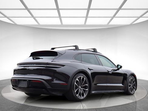 Used 2023 Porsche Taycan 4 Cross Turismo w/ Sport Chrono Package AWD/4WD image 6