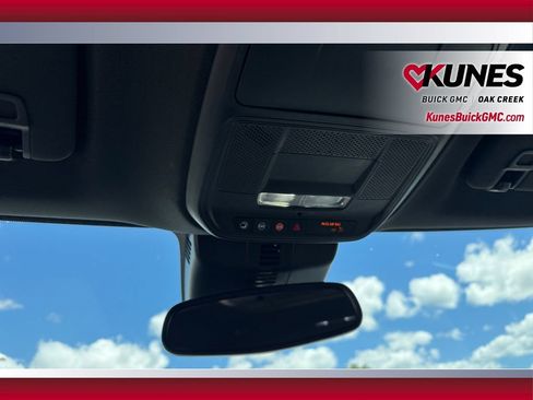 Used 2024 GMC Acadia Elevation AWD/4WD image 28