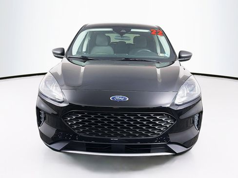 Used 2022 Ford Escape S image 3