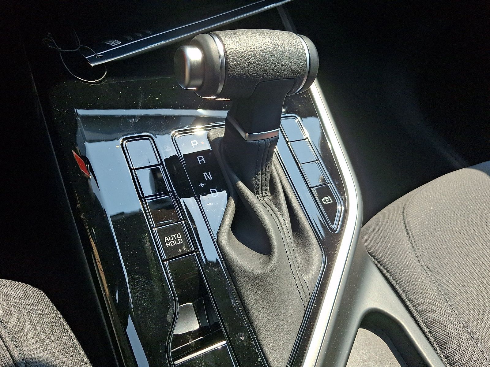 New 2026 Kia Niro LX FWD image 13
