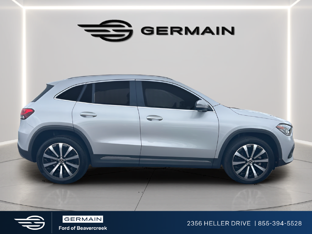 Used 2023 Mercedes-Benz GLA 250 4MATIC image 9