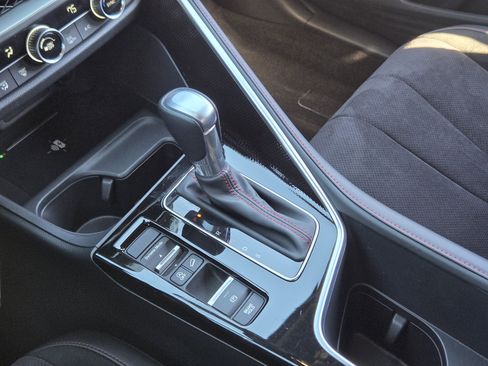 Certified 2025 Acura ADX A-Spec image 22