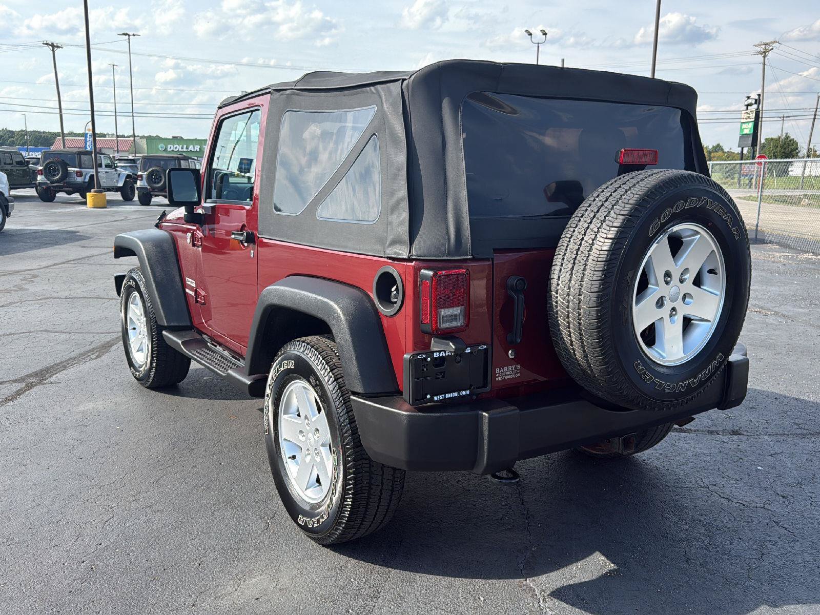 Used 2010 Jeep Wrangler Sport AWD/4WD image 3