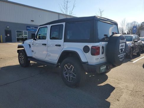 New 2026 Jeep Wrangler Unlimited Sahara image 4