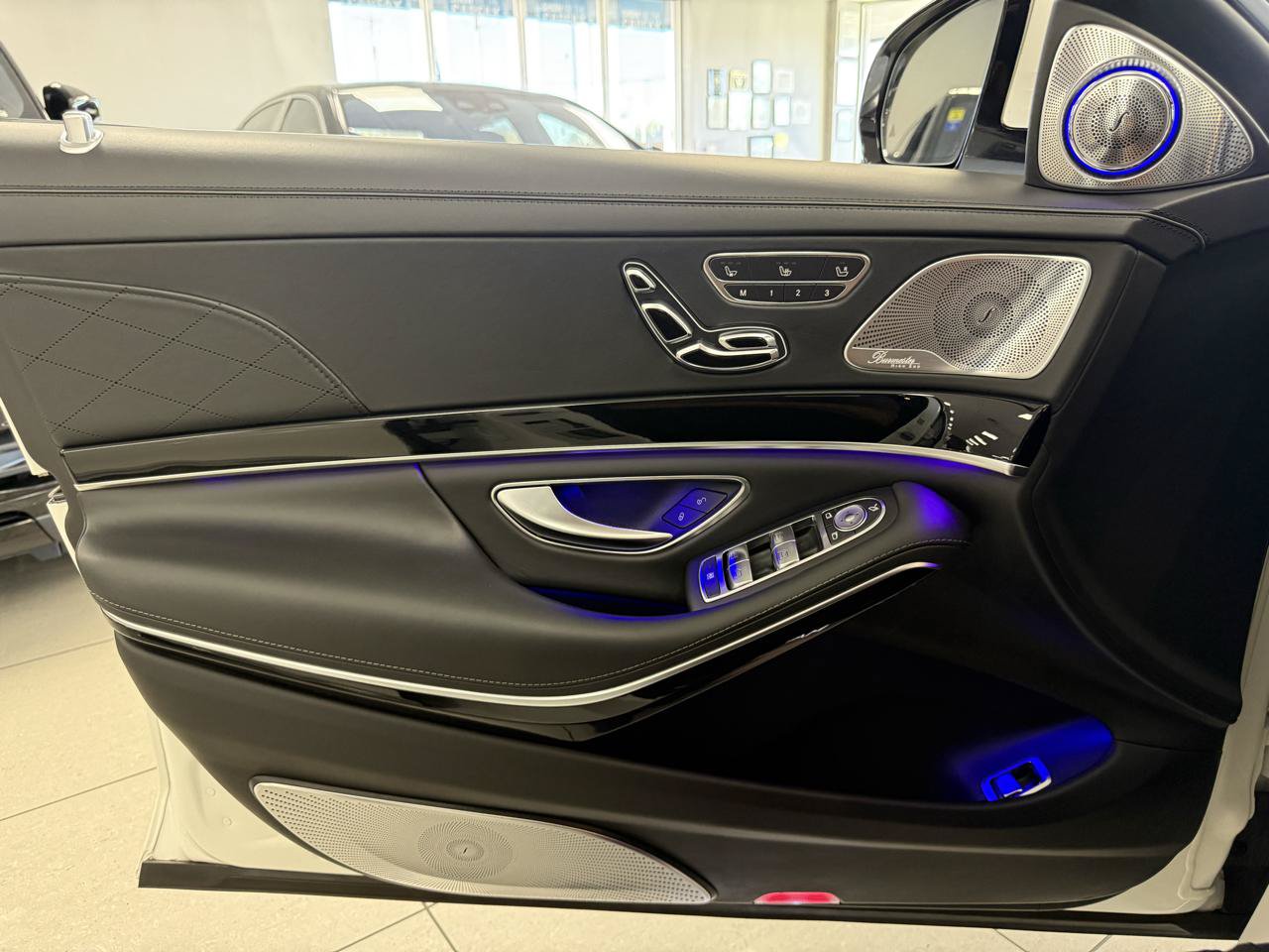 Used 2020 Mercedes-Benz Maybach S 650 image 8