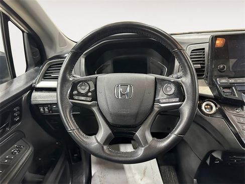 Used 2021 Honda Odyssey Touring image 12
