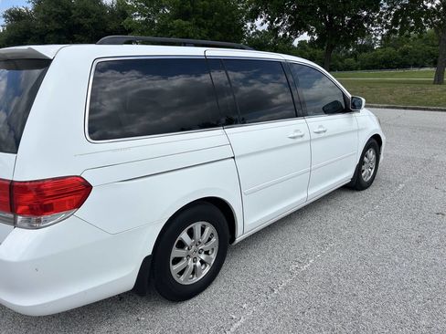 Used 2010 Honda Odyssey EX image 12