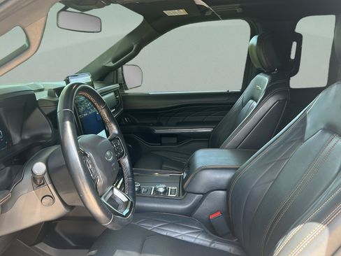 Used 2022 Ford Expedition Max Platinum AWD/4WD image 10