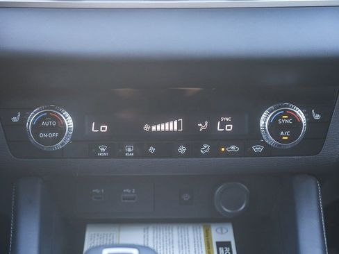New 2026 Nissan Rogue SL AWD/4WD image 14