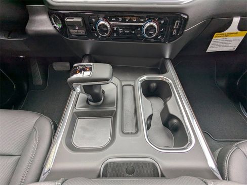 New 2026 GMC Sierra 1500 SLT w/ SLT Premium Plus Package image 19