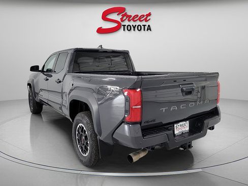 Certified 2024 Toyota Tacoma TRD Off-Road w/ TRD Off Road Upgrade Package AWD/4WD image 2