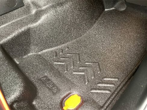 Certified 2021 Jeep Gladiator Mojave image 37