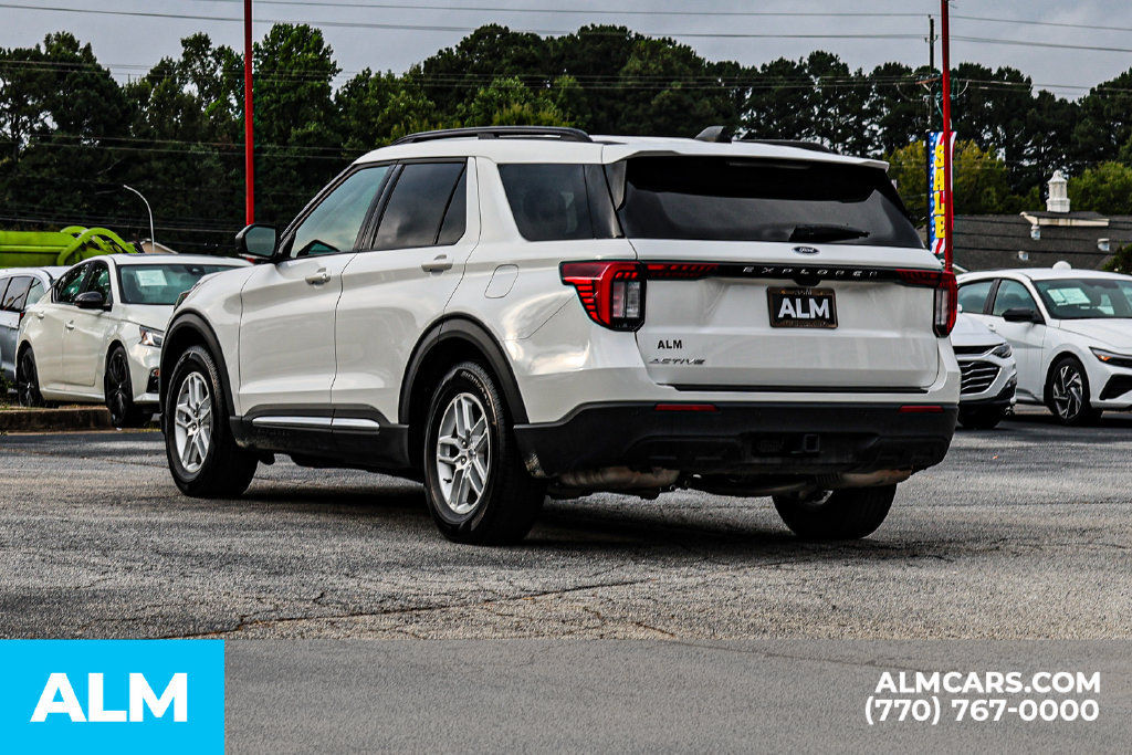 Used 2025 Ford Explorer Active RWD image 6