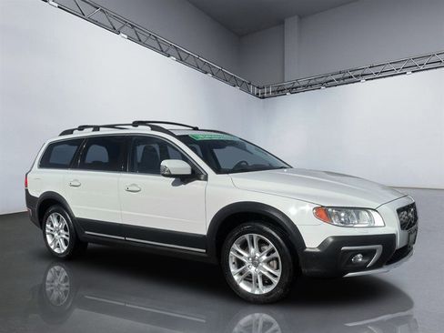 Used 2016 Volvo XC70 T5 Platinum image 8