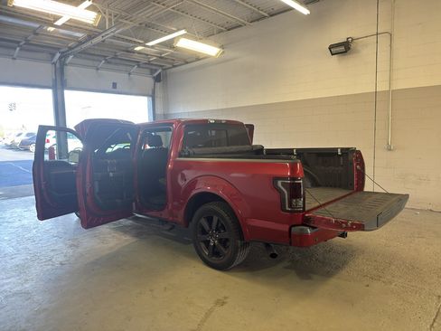 Used 2016 Ford F150 XLT w/ Equipment Group 302A Luxury AWD/4WD image 12