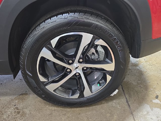 New 2026 Chevrolet Trax RS w/ Driver Confidence Package FWD image 33