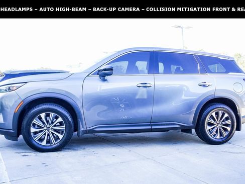 Certified 2023 INFINITI QX60 Pure image 2