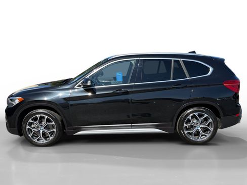 Used 2021 BMW X1 xDrive28i w/ Convenience Package AWD/4WD image 2