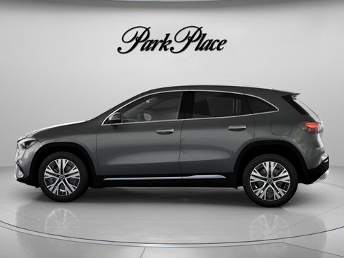 Used 2026 Mercedes-Benz GLA 250 4MATIC image 8