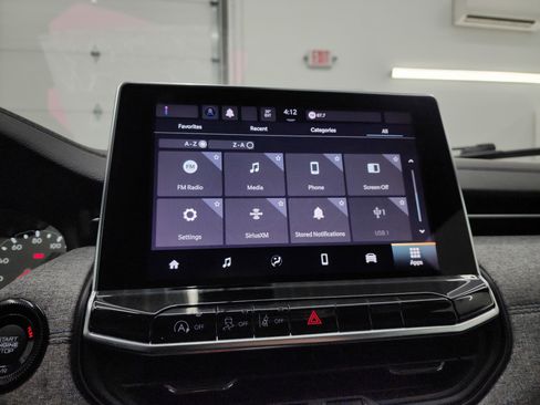 Used 2024 Jeep Compass Latitude image 52