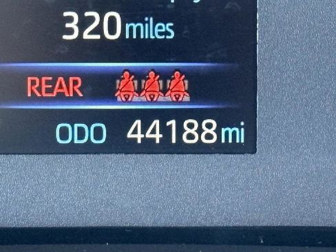 Used 2023 Toyota Corolla LE image 21