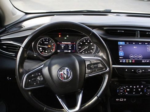 Used 2021 Buick Encore GX Select image 15