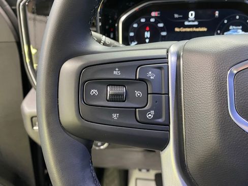 Used 2024 GMC Sierra 1500 Elevation image 21