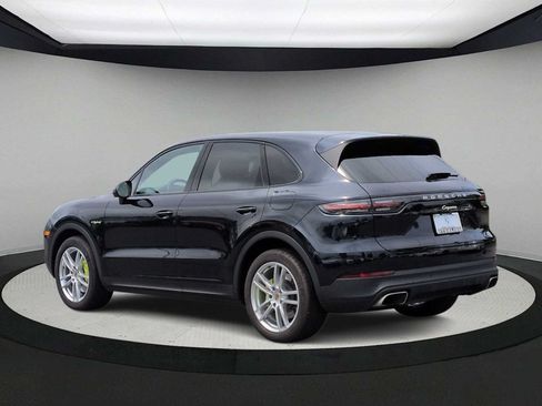 Used 2021 Porsche Cayenne E-Hybrid AWD/4WD image 6