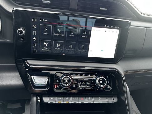 Used 2023 GMC Sierra 1500 AT4 w/ Technology Package image 14