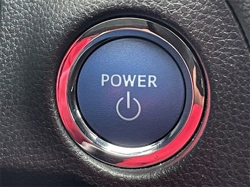 Used 2021 Toyota RAV4 XLE Premium image 22