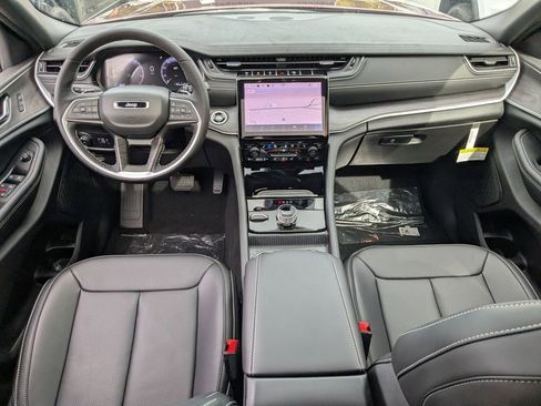 New 2025 Jeep Grand Cherokee L Limited image 20