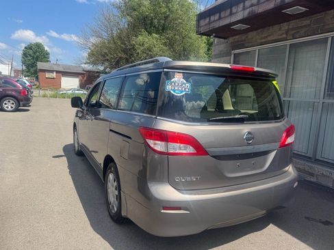Used 2015 Nissan Quest S FWD image 3