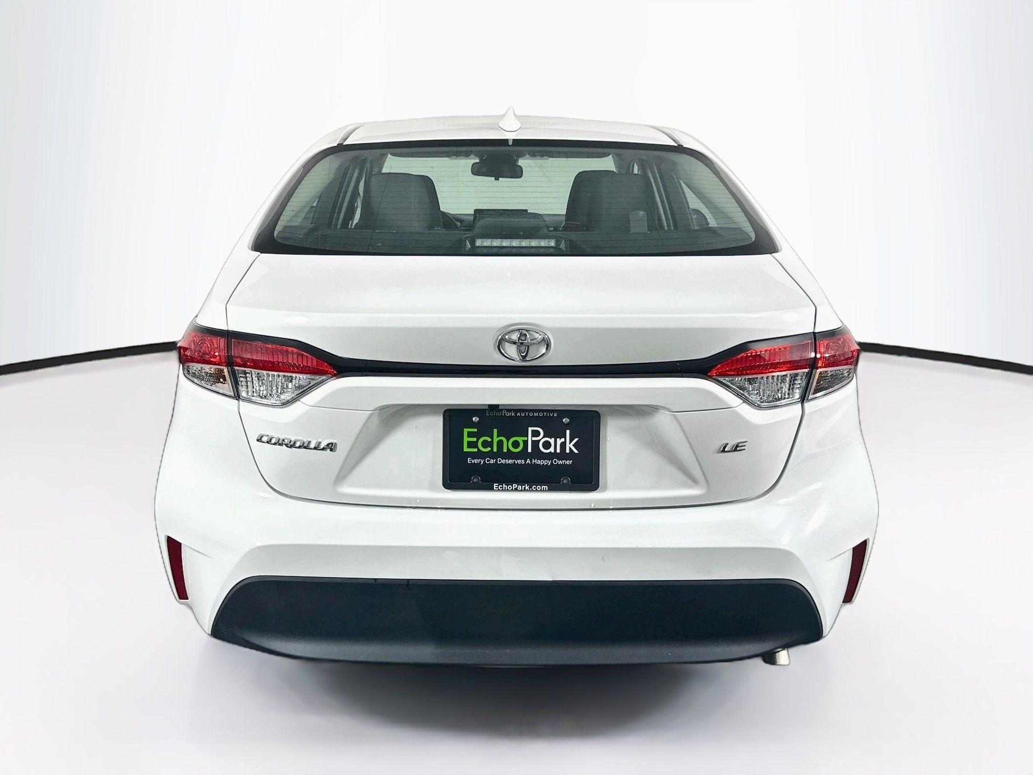 Used 2024 Toyota Corolla LE FWD image 7