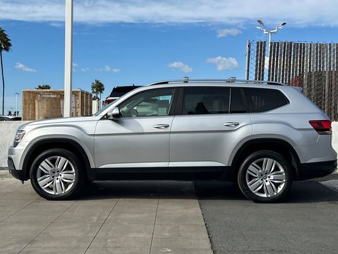 Used 2019 Volkswagen Atlas SE w/ Panoramic Sunroof Package image 7