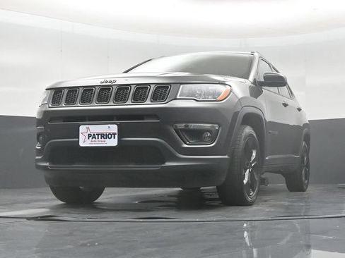 Used 2020 Jeep Compass Latitude AWD/4WD image 52
