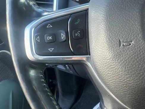 Used 2019 RAM 1500 Laramie AWD/4WD image 24