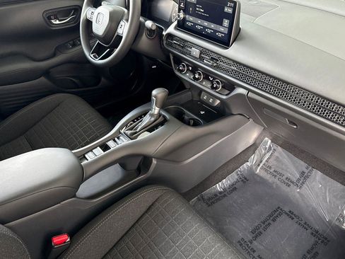 Certified 2026 Honda HR-V LX image 16