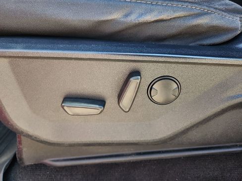 Used 2022 Ford F150 XLT w/ Equipment Group 302A High image 14