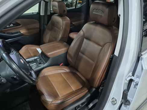 Certified 2021 Chevrolet Traverse High Country image 21