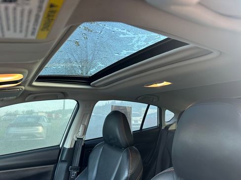 Used 2018 Subaru Crosstrek 2.0i Limited image 22