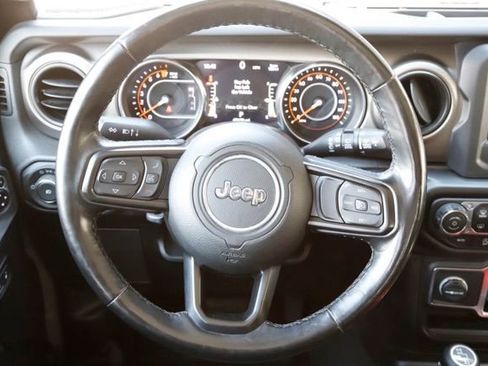 Used 2021 Jeep Wrangler Unlimited Sport AWD/4WD image 17