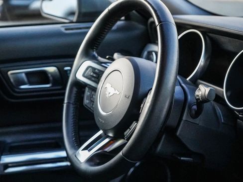 Used 2020 Ford Mustang Premium image 15