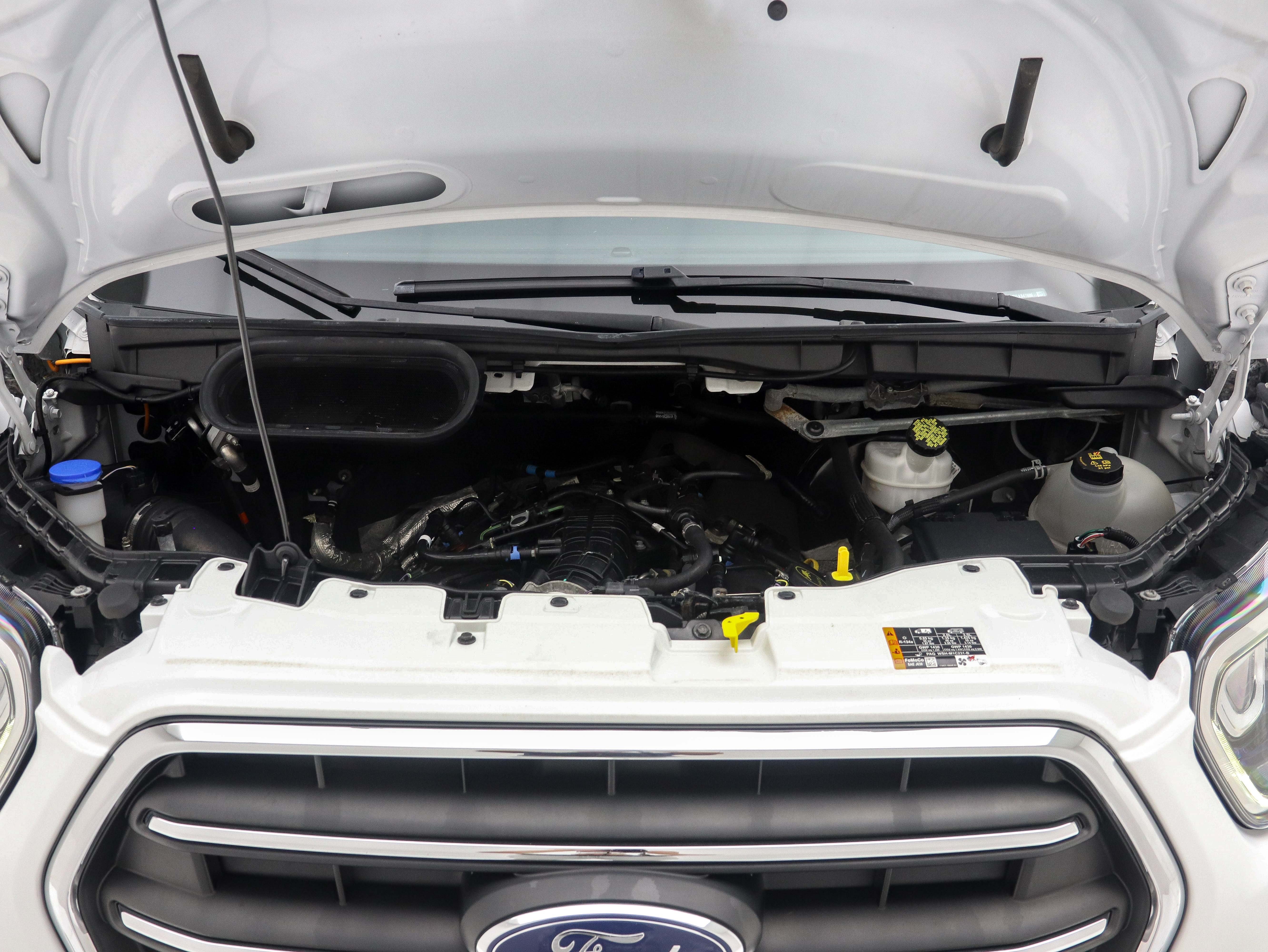 Used 2020 Ford Transit 350 Low Roof AWD image 25