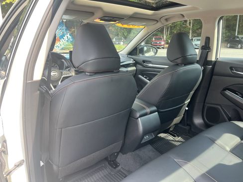 Certified 2024 Nissan Altima 2.5 SR w/ SR Premium Package FWD image 21
