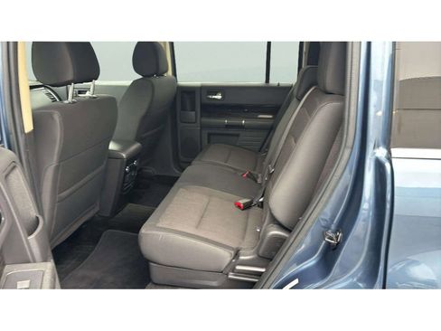 Used 2018 Ford Flex SEL image 12