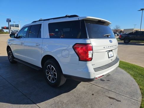 Used 2024 Ford Expedition Max XLT image 6