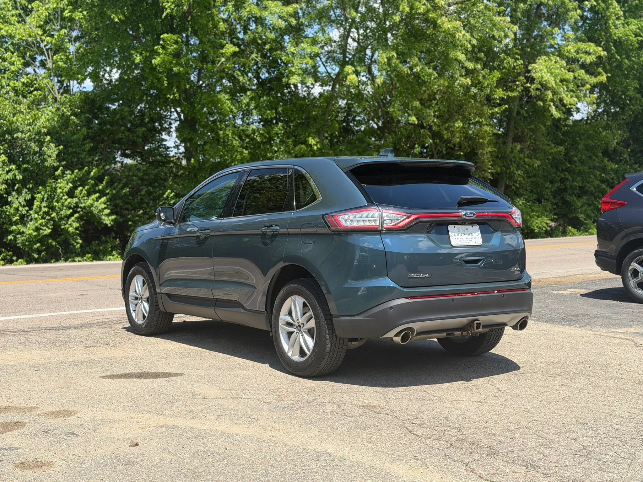 Used 2016 Ford Edge SEL w/ Equipment Group 201A AWD/4WD image 13