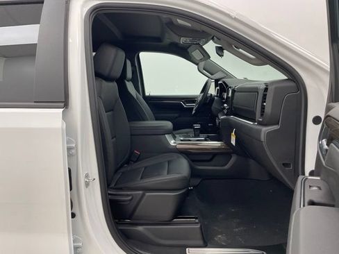 New 2026 Chevrolet Silverado 1500 LT Trail Boss w/ Convenience Package II AWD/4WD image 16