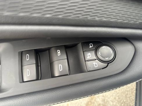 New 2026 Chevrolet Blazer EV LT image 19