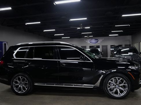 Used 2021 BMW X7 xDrive40i w/ Parking Assistance Package AWD/4WD image 6